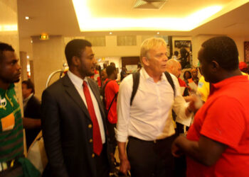 Volker Finke: « C’est un match très important pour progresser » (vidéo)