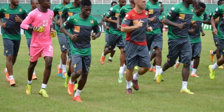 CIV-CMR : le onze camerounais avec Aboubakar et Loe