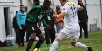 Turquie : Sutchuin voit jaune, Kweuke plonge, Chedjou tombe