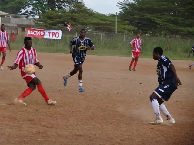 Racing de Bafoussam de retour en élite