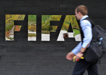 Fécafoot : la Fifa a t-elle «disqualifié» tous les candidats ?