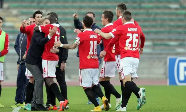 (vidéo) Italie – Serie B : Minala en buteur sauveur de Bari