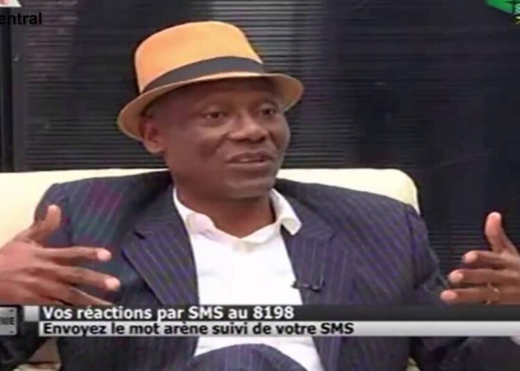 Fécafoot: J.A. Bell et J. Nyongha parlent de reconstruction