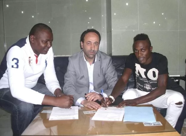 Transfert: Christopher Mendouga signe à Mouloudia