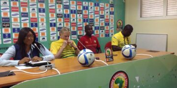 Cameroun-Guinée : Stéphane Mbia jouera au milieu