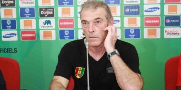 Guinée – Michel Dussuyer : « Il me semble qu&rsquo;il y avait deux penaltys »