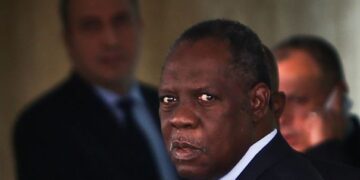 Motion de soutien et de solidarité au président de la Confédération Africaine