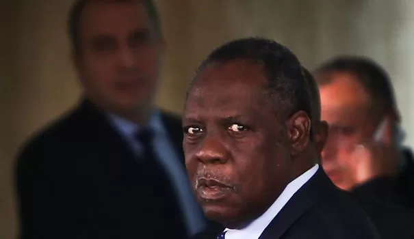 Motion de soutien et de solidarité au président de la Confédération Africaine