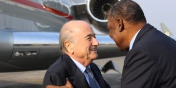 FIFA : Les trois concurrents de Blatter sont connus