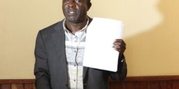 Election à la Fécafoot : Robert Atah contre Tombi ?