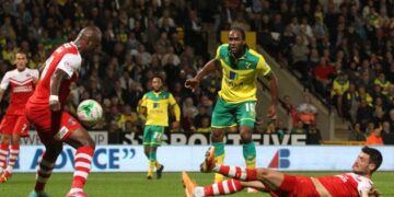 Angleterre : Bassong domine Bikey sur le fil