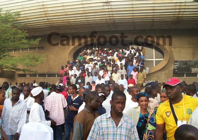 CAN 2019: la réhabilitation du stade Roumde Adjia en vue