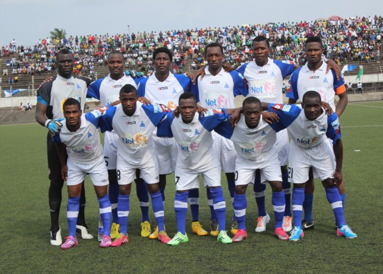 L 1 : New Stars se réveille, Union poursuit sa léthargie