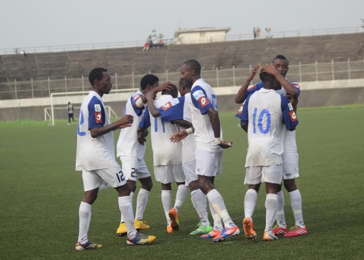 Ligue 1 : un hattrick d’Ashu Tambe dompte la Panthère à Douala