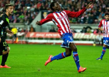 Douala, Manchester United, Gijon, Dani Ndi se confie