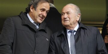 Coupe du Monde 2018 : Platini veut plus, Blatter dit niet