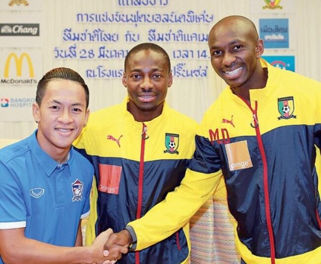 Dernière revue des troupes à Bangkok – en vidéos