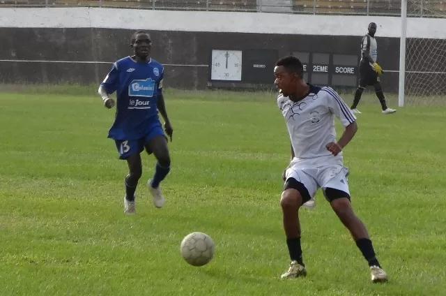 Ligue 1: Apejes vire en tête