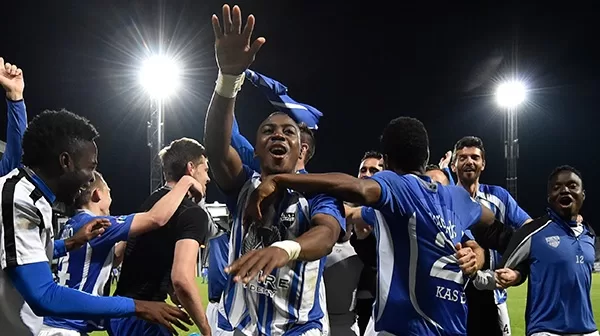 Belgique : Raoul Kenne en route pour la D1