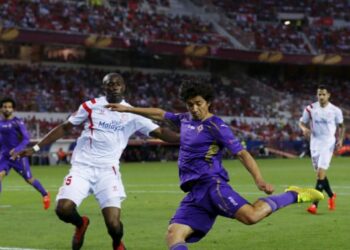 C3 : Stéphane Mbia et Séville mettent un pied en finale