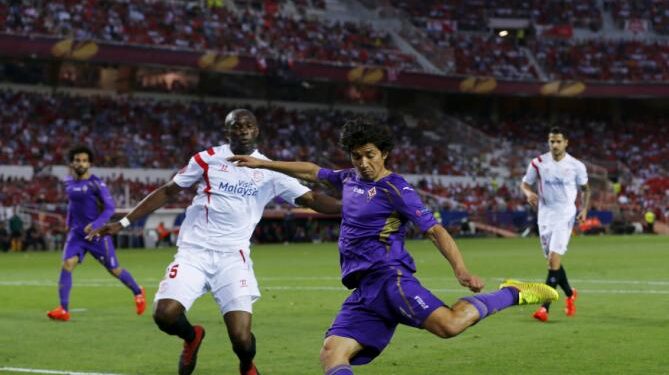 C3 : Stéphane Mbia et Séville mettent un pied en finale