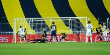 Turquie : Zoua décisif, récolte dans le jardin de Webo