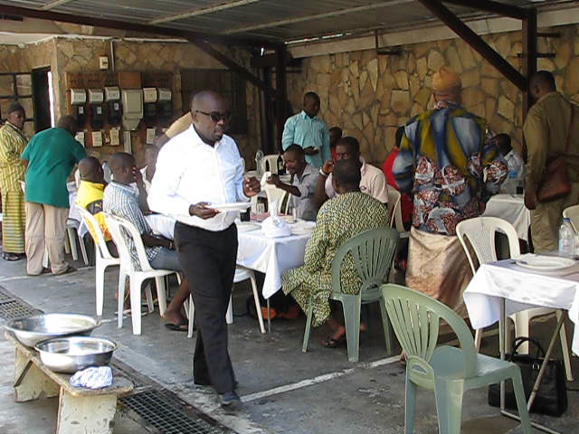 Littoral Maison Mère et Retour Foot sensibilisent