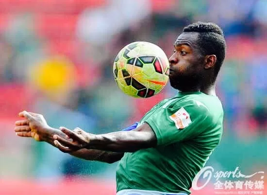 Chine : Yves Ekwalla ne s’arrête plus de marquer