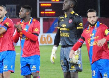 L2 : Goda suit Ntsama en L1, Guihoata lorgne le maintien