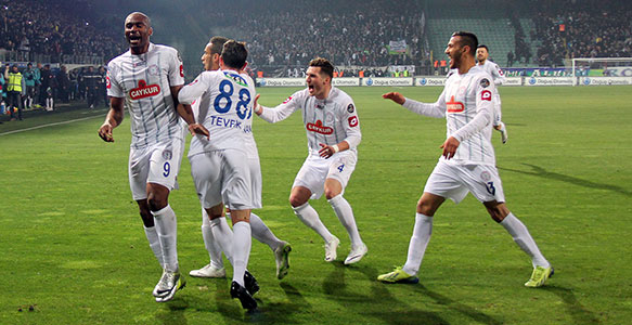 Turquie : Kweuke renoue avec les filets, Rizespor se maintient