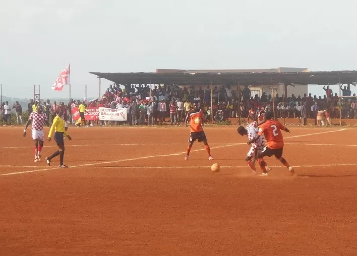 Ligue 2 : Racing, champion de la phase aller