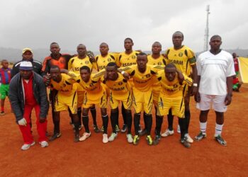 Aigle de la Menoua : Fagna Fagna claque la porte