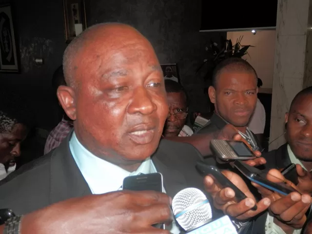 Luc Assamba : « Owona essaie de jouer au modérateur »