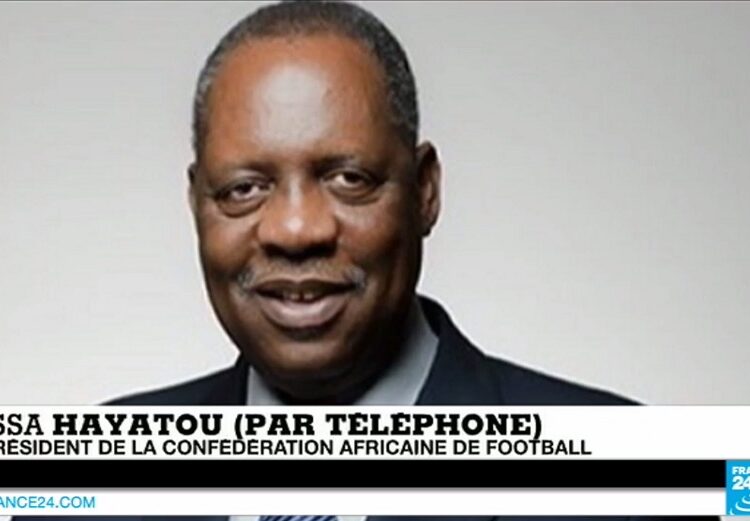Issa Hayatou : «Je ne peux pas être candidat à la Fifa»