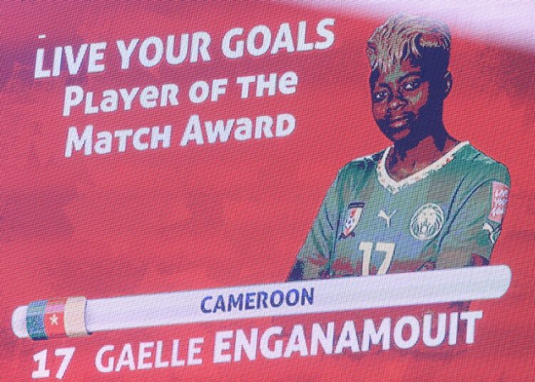 Inoxydable Déborah, insatiable Engana…but !