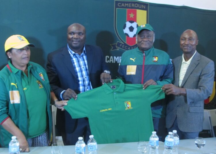 Suisse – Cameroun : La Fécafoot offre des dons