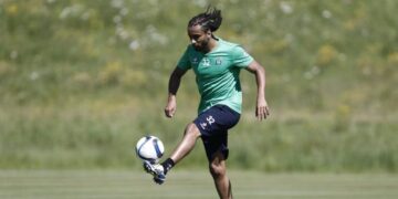 Transfert : Assou-Ekotto s’engage avec Saint-Etienne