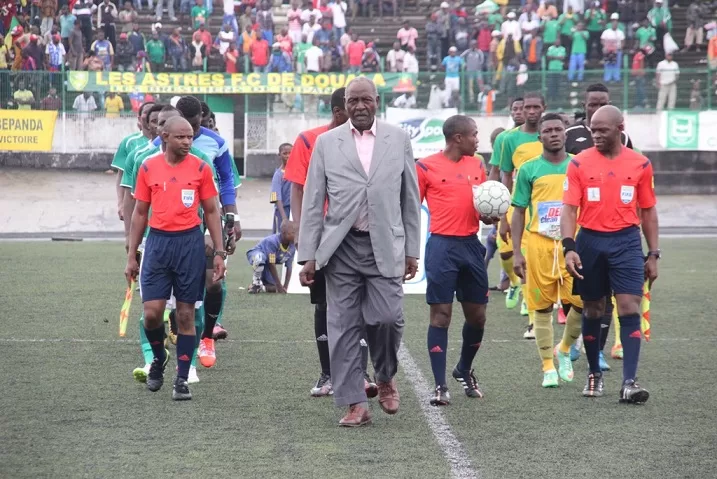 L1 : New Stars assure, Cosmos se rassure, Fovu sur mesure