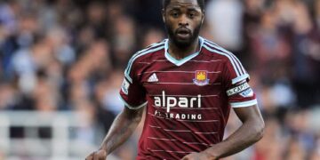 Barça : West Ham aurait changé d’avis pour Alex Song