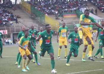 L1 : New Stars et Union se rapprochent, Panthère s’accroche