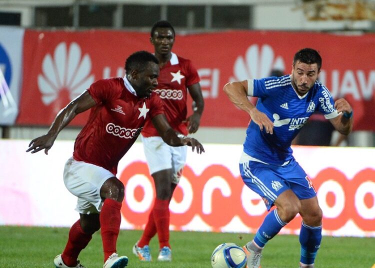 Etoile sportive : Franck Kom out pour deux mois !