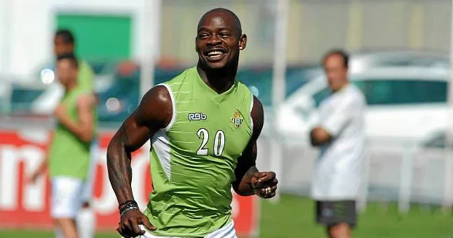 Emana s’entraîne avec Nastic, un club de D3 espagnole