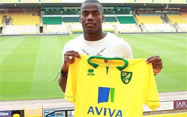 Norwich : Bassong prolonge jusqu’en 2017