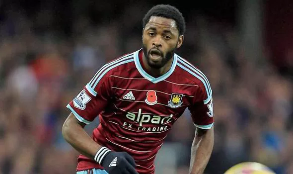 West Ham : Alex Song pourrait signer 4 ans