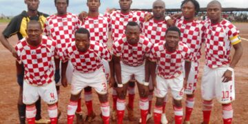 Ligue 2: Racing et Aigle valident leur ticket pour la Ligue 1