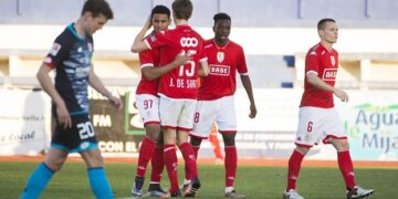 Standard : Ryan Mmaee voit double en amical face à Mayence (vidéo)