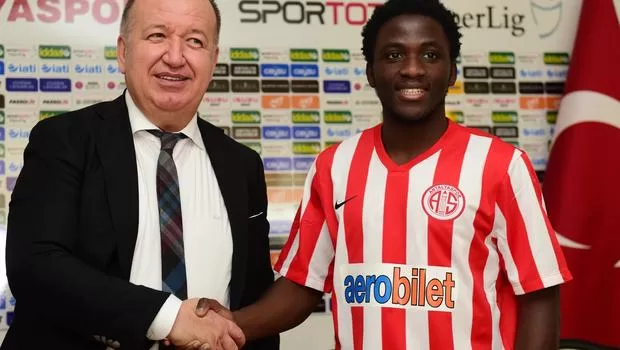Transfert : Lionel Enguené signe à Antalyaspor !