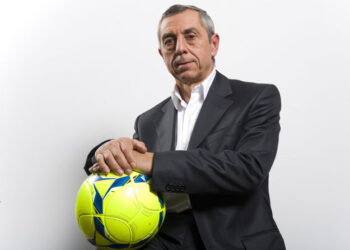 Lions : Deux ans et vingt millions mensuel pour Giresse ?