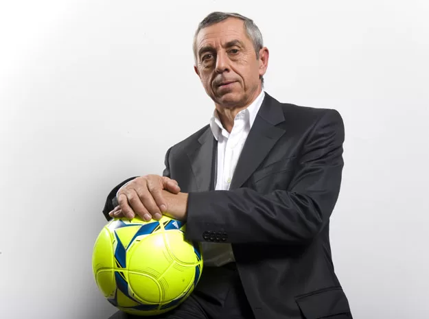 Lions : Deux ans et vingt millions mensuel pour Giresse ?