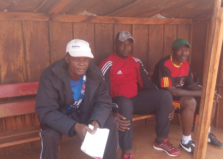 Mercato: Théophile Feunkou à Fovu